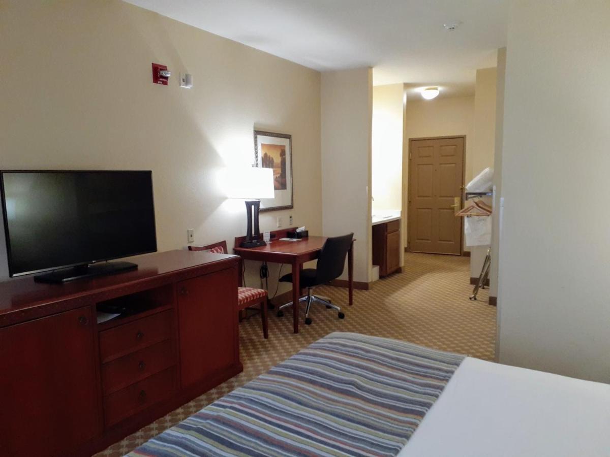 Country & By Radisson, Freeport, Il Hotel